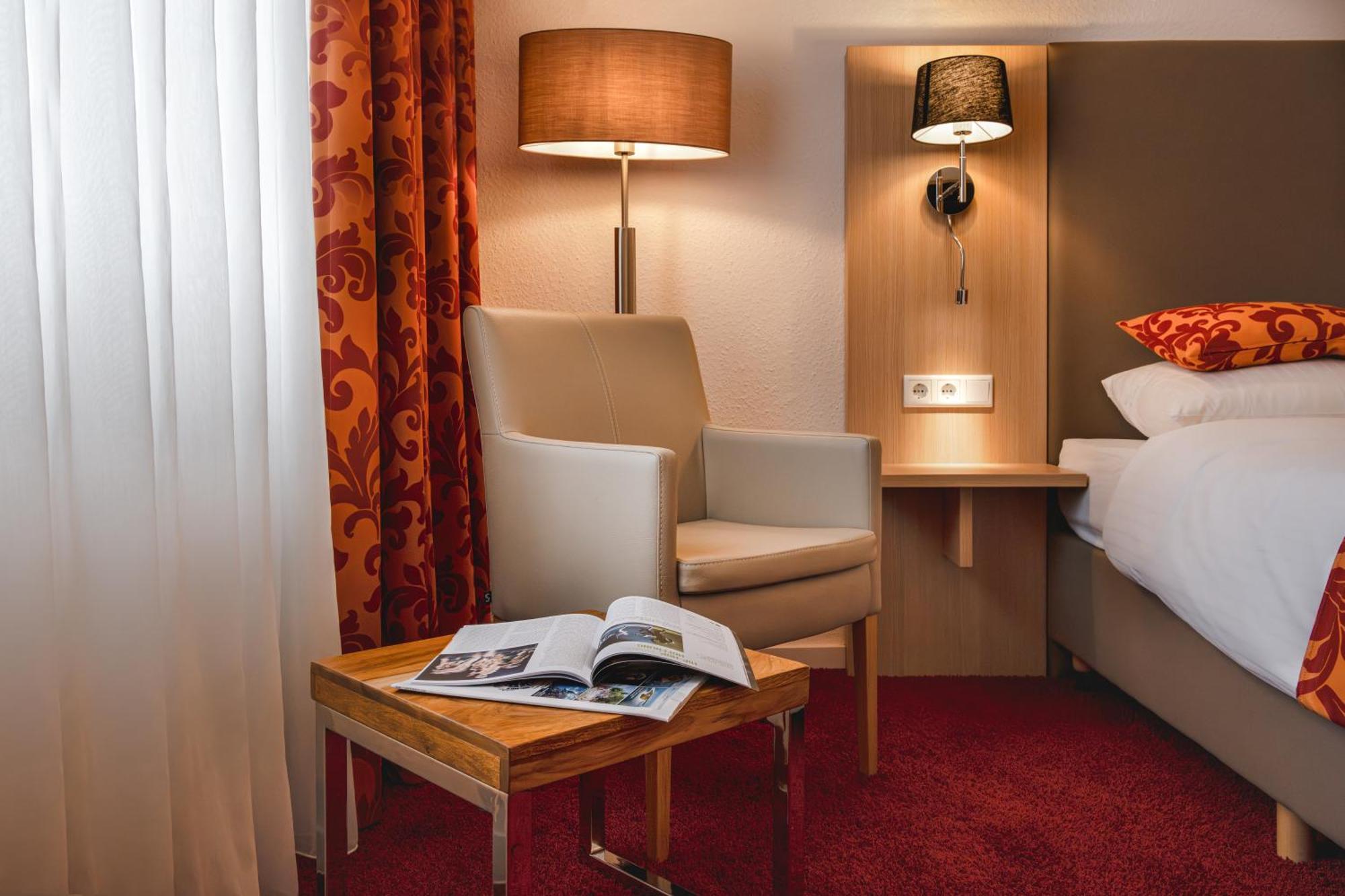 Hotel Astra Dusseldorf Ngoại thất bức ảnh