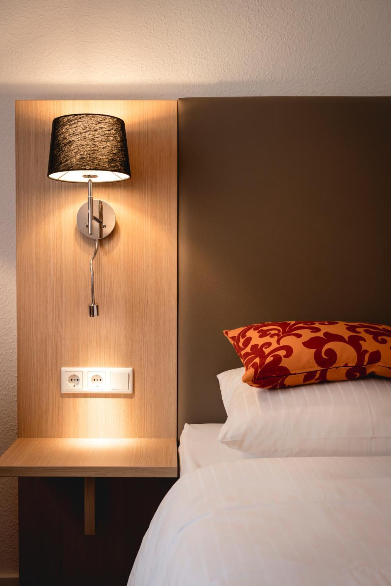 Hotel Astra Dusseldorf Ngoại thất bức ảnh